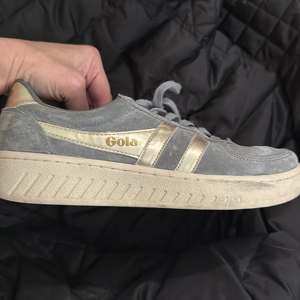 Gola Classics Women's Grandslam Suede Sneakers grey/gold
